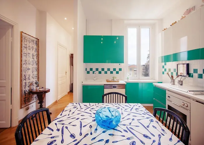 Green In The Center By Wonderful Italy Apartment *