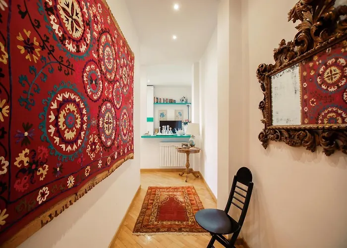 Green In The Center By Wonderful Italy